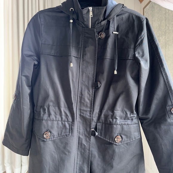 NEW (without tags) Spring / Fall Jacket - Picture 5 of 9